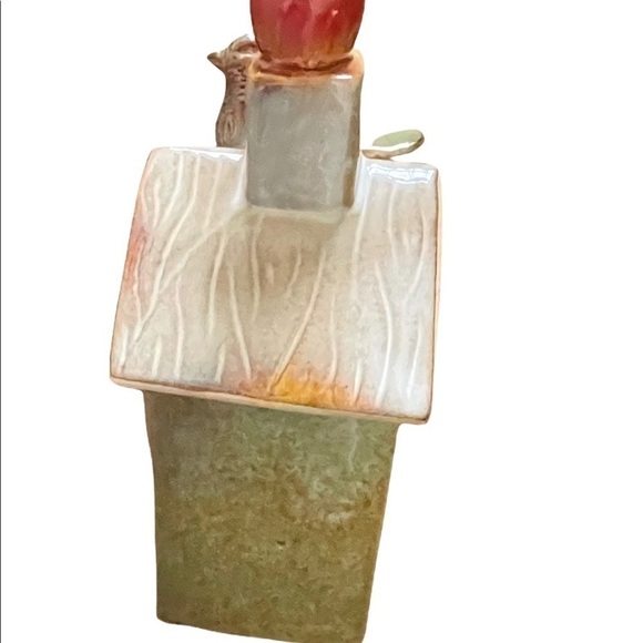 CERAMIC birdhouse with deco front, perch, chimney and bird beside it. - Picture 5 of 7